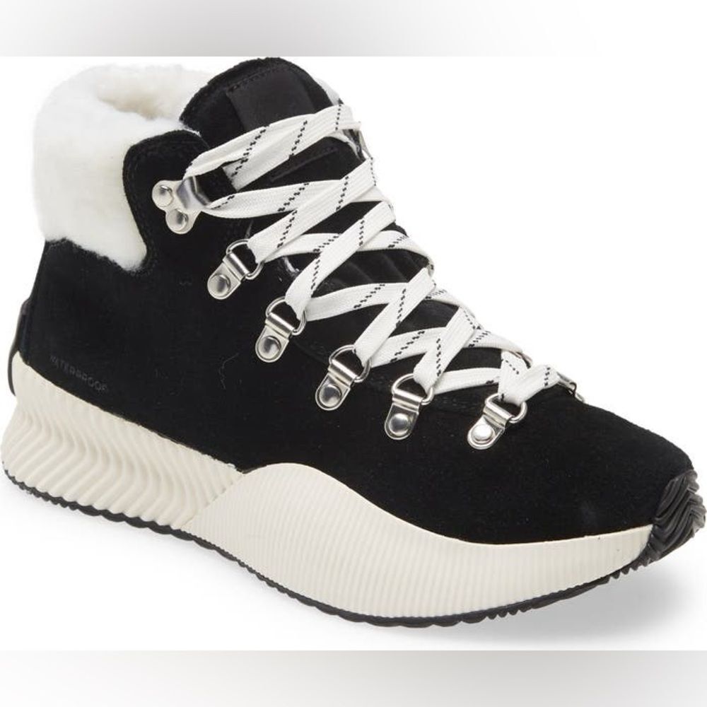Sorel Out N About Conquest Black Suede Waterproof Boots Women’s 7.5